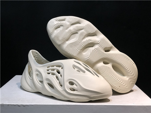 Men's Yeezy Foam Runner 